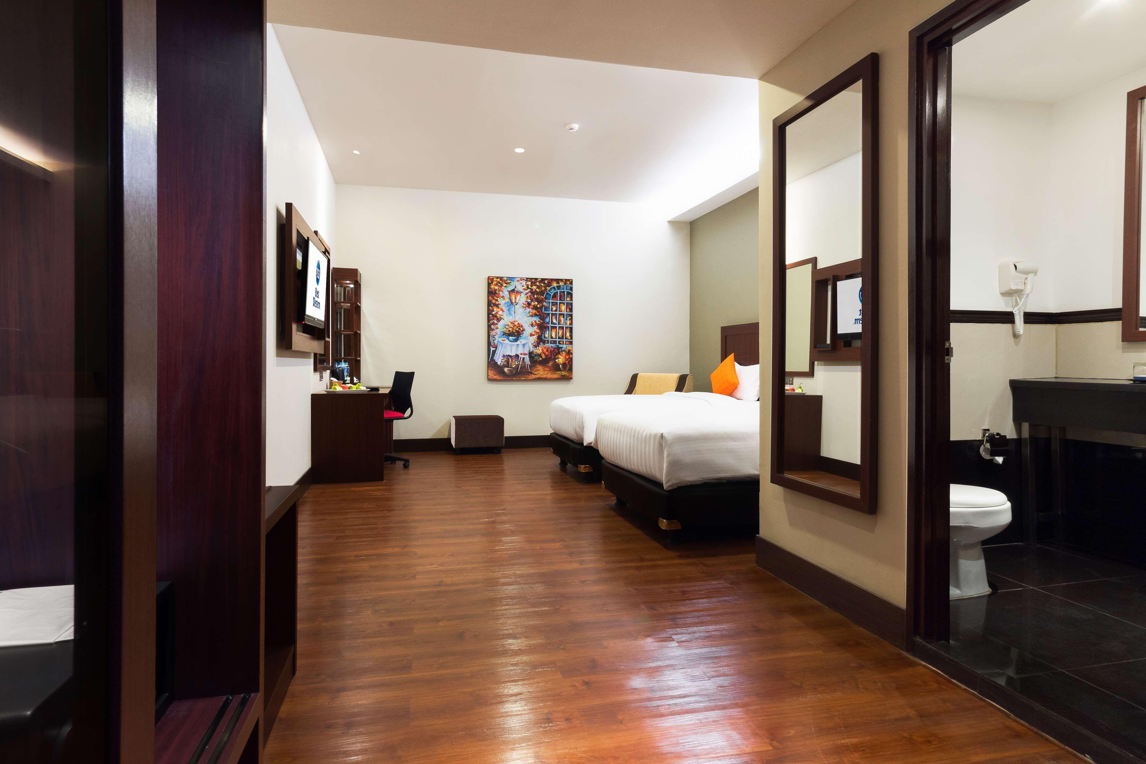 Best Western Plus Taft Inn Buitenkant foto