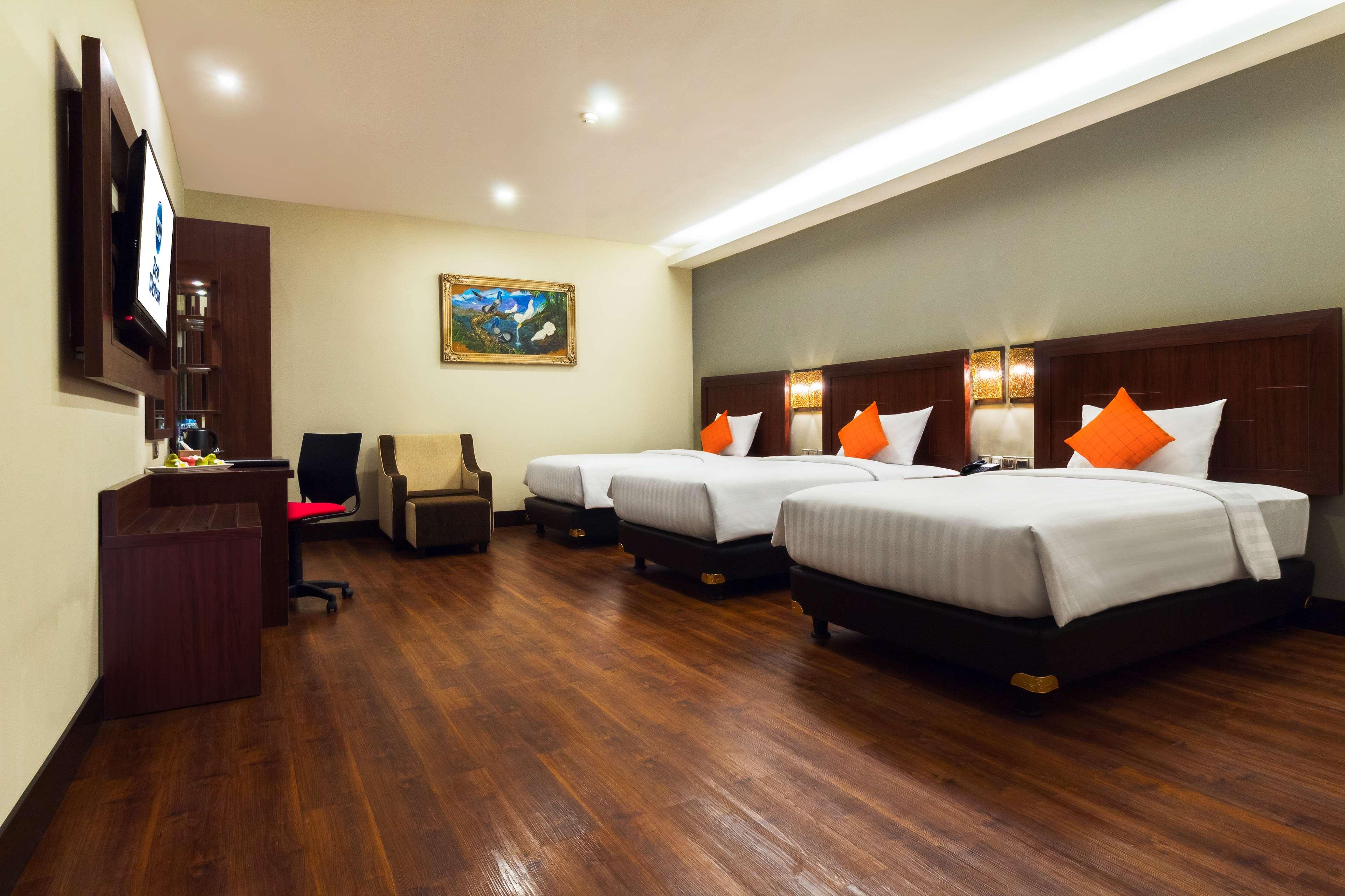 Best Western Plus Taft Inn Buitenkant foto