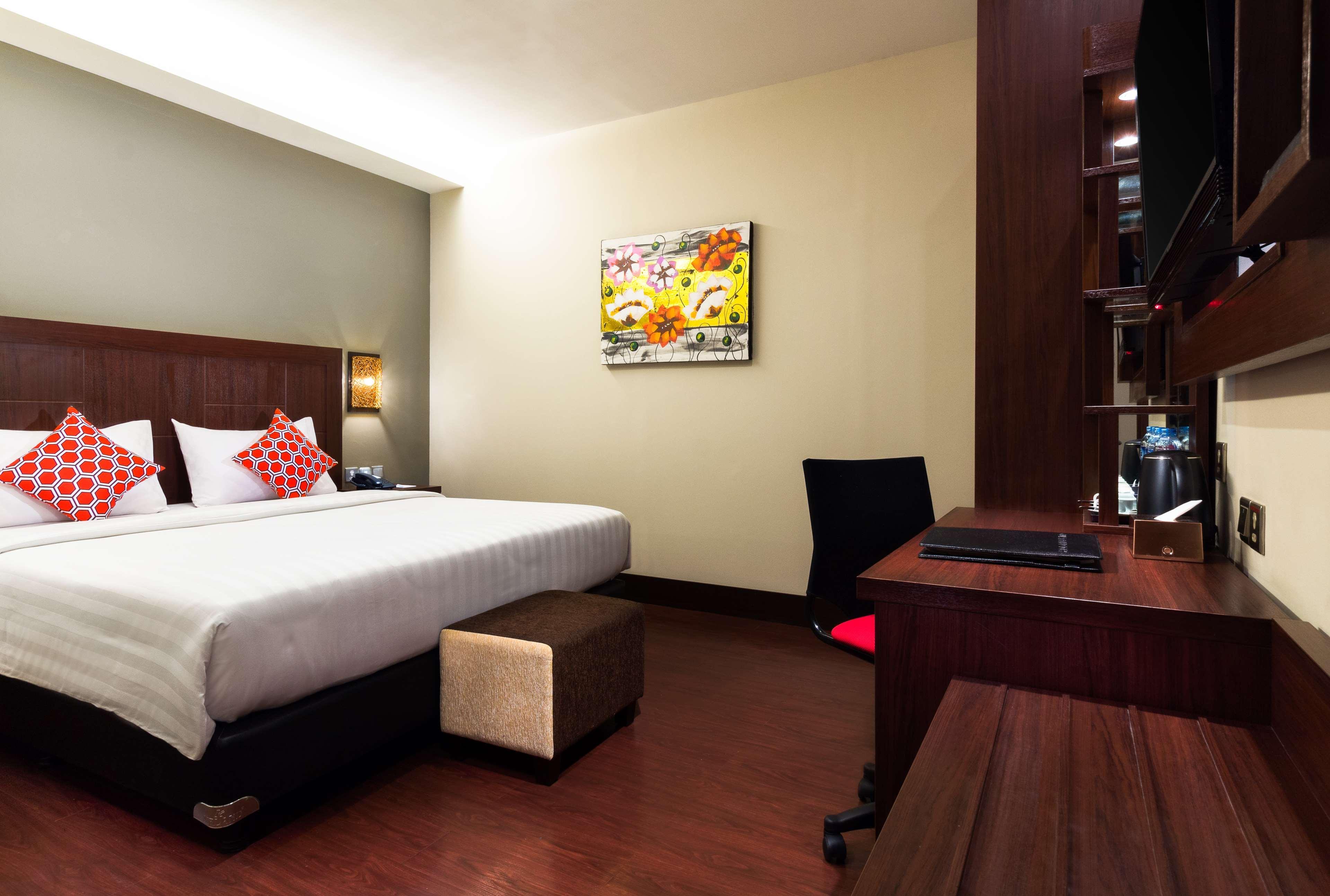 Best Western Plus Taft Inn Buitenkant foto