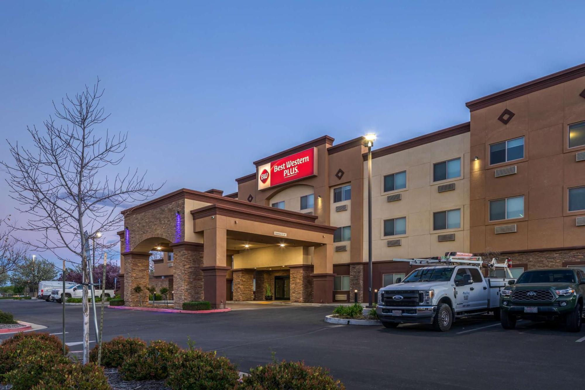 Best Western Plus Taft Inn Buitenkant foto